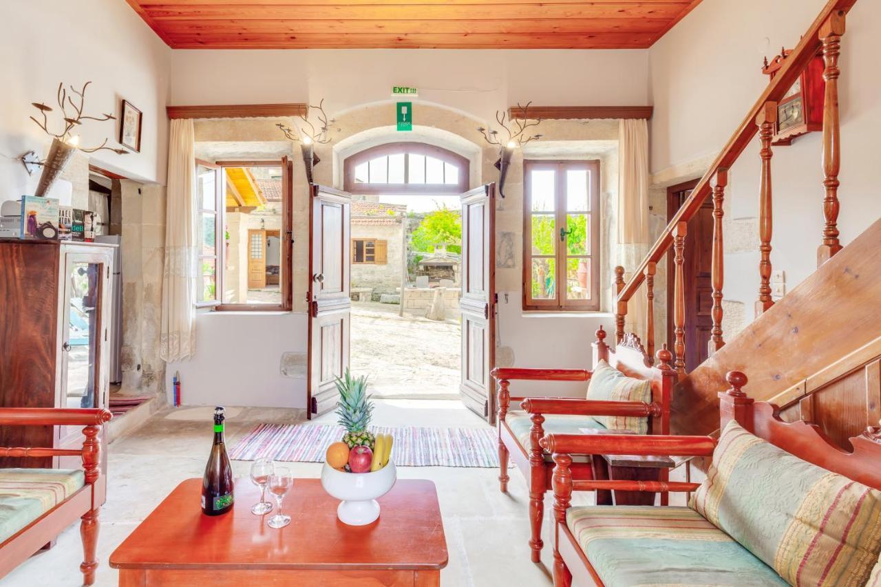 Traditional Home Vereniki With Heated Pool - By Apokoronas Villas Gavalochori Esterno foto